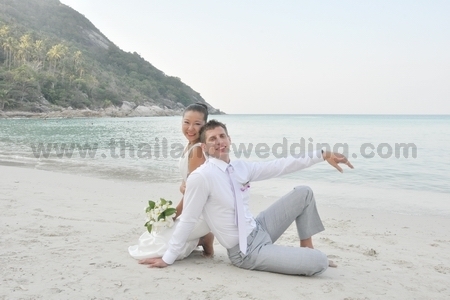Phangan-Beach-Wedding-Package-Rebecca-Kai-29