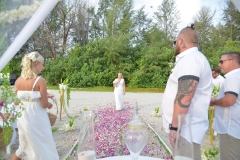 Lanta-Beach-Wedding-Ceremony-Package-Elin-Joakim-04
