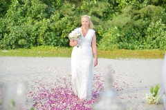 Lanta-Beach-Wedding-Ceremony-Package-Elin-Joakim-05