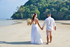 Phi-Phi-Beach-Wedding-Ceremony-Package-Fernanda-Thiago-08