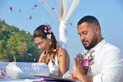 Phi-Phi-Beach-Wedding-Ceremony-Package-Fernanda-Thiago-24
