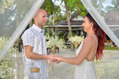 Samui-Beach-Wedding-Ceremony-Package-Laura-Luke-17