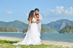 Krabi-Beach-Wedding-Ceremony-Package-Maria-Willians-09