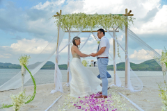 Koh-Yao-Yai-Beach-Wedding-Package-Peta-Roger-21