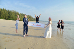 Khaolak-Beach-Wedding-Package-Sari-Kestinmaki-Jean-Nicolas-41